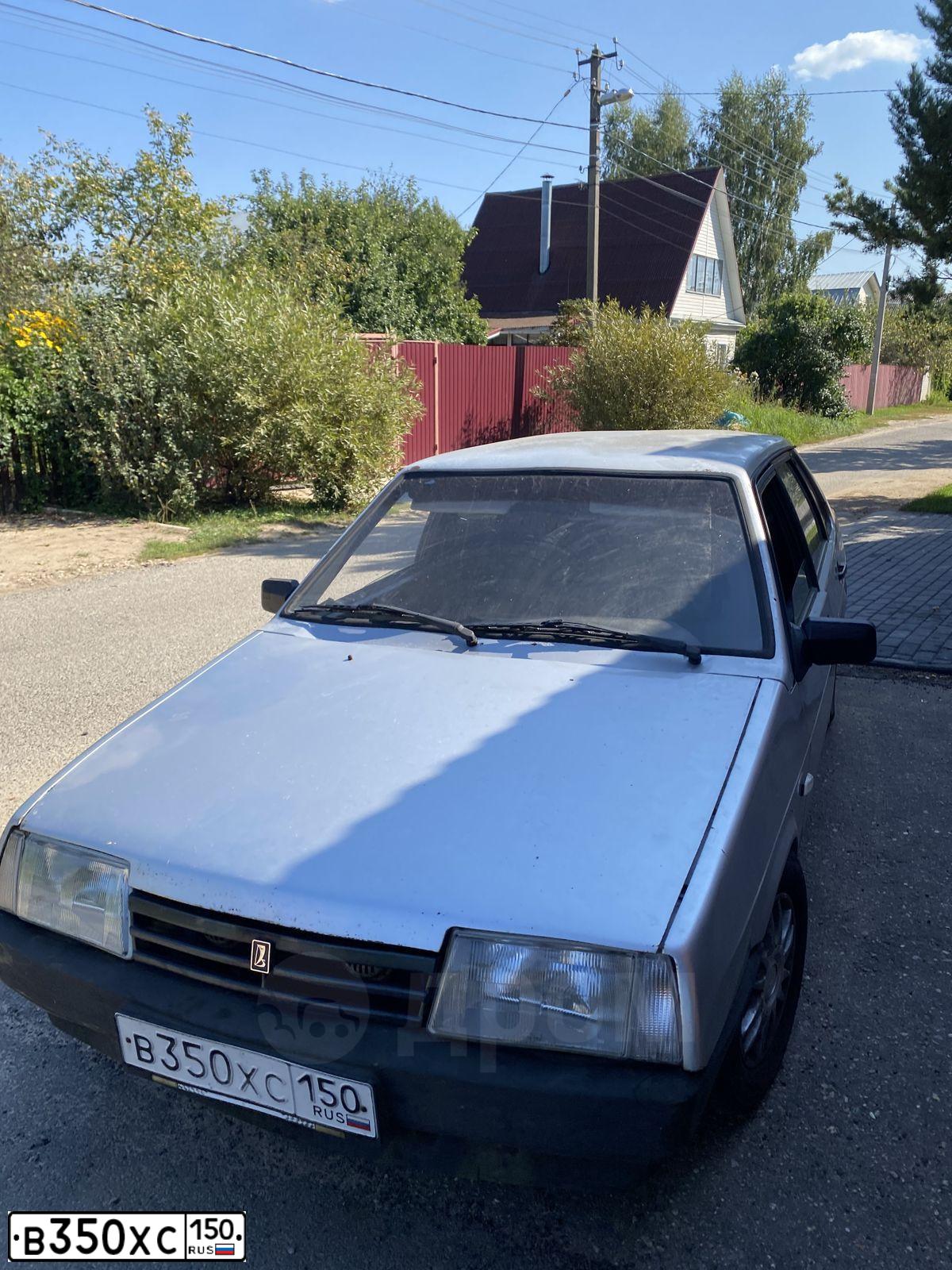 Фото автомобиля LADA 2109 SAMARA, 2002 — госномер В350ХС150. Цвет: СЕРЕБРИСТЫЙ МЕТАЛЛИК