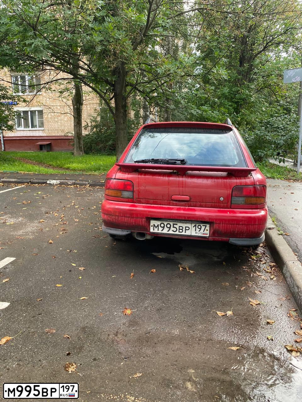Фото автомобиля SUBARU IMPREZA, 1998 — госномер М995ВР197
