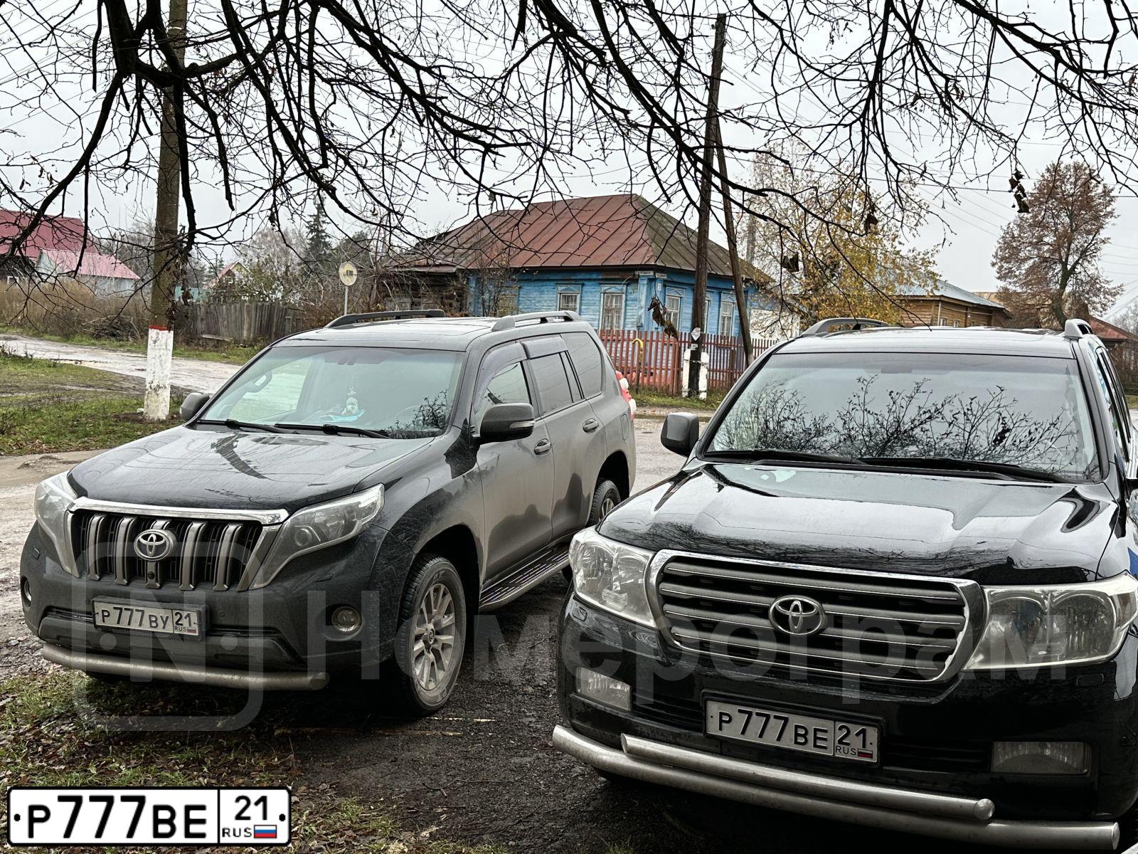 Фото автомобиля MITSUBISHI OUTLANDER, 2011 — госномер С777АХ21. Цвет: ЧЕРНЫЙ
