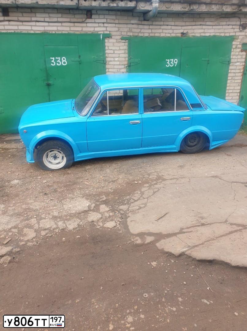 Фото автомобиля LADA 2101, 1983 — госномер У806ТТ197. Цвет: СИНИЙ