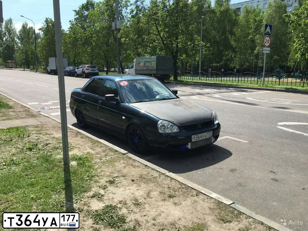 Фото автомобиля LADA 2170 PRIORA, 2007 — госномер Т364УА177. Цвет: ТЕМНО-ЗЕЛЕНЫЙ