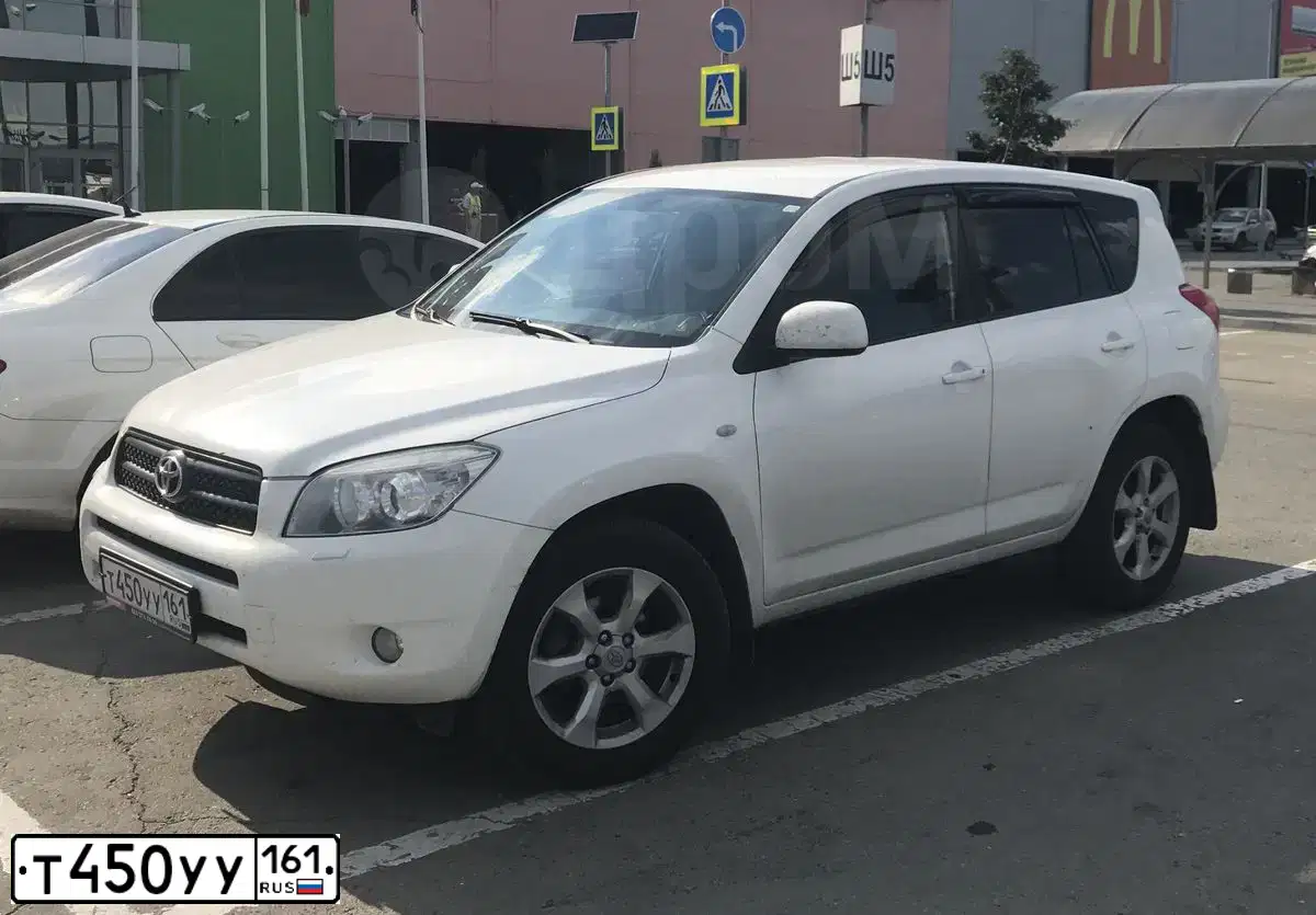 Фото автомобиля TOYOTA RAV4, 2007 — госномер К333АН161. Цвет: Белый