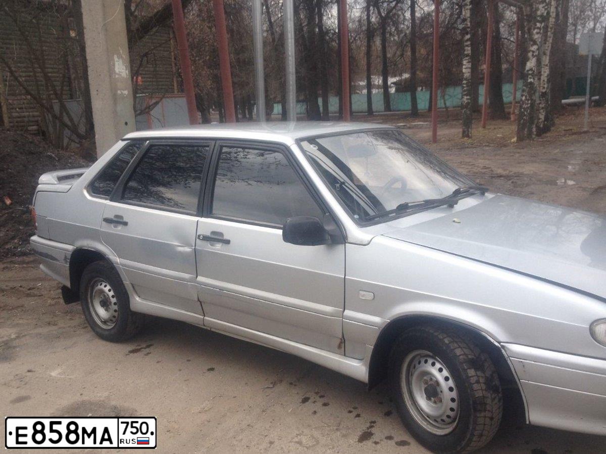 Фото автомобиля LADA 2115 SAMARA, 2003 — госномер М010ВО97. Цвет: СВЕТЛО-СЕРЫЙ