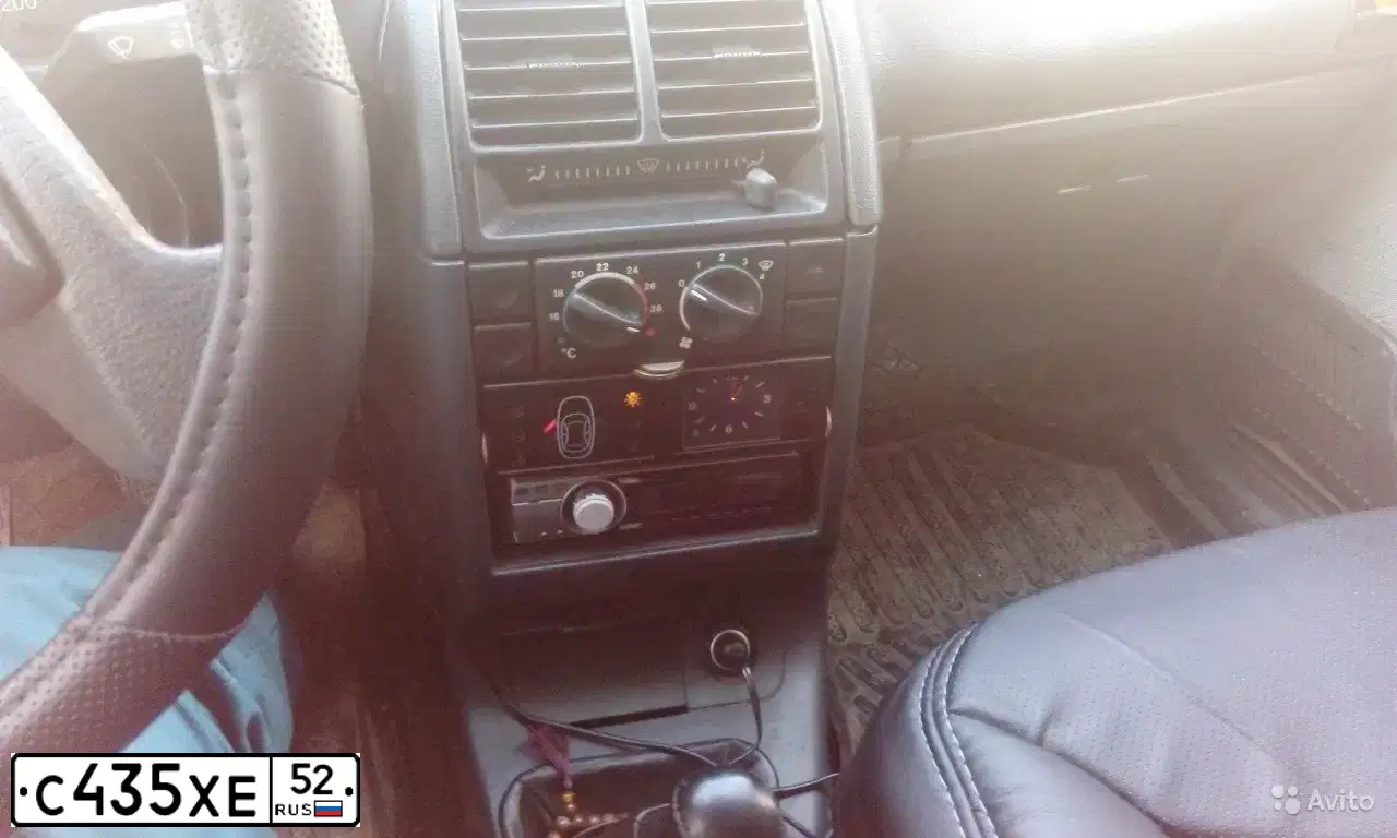 Фото автомобиля LADA 2110 LADA, 2006 — госномер В622АХ252. Цвет: СРЕДНИЙ-СЕРО-ЗЕЛЕНЫЙ МЕТА