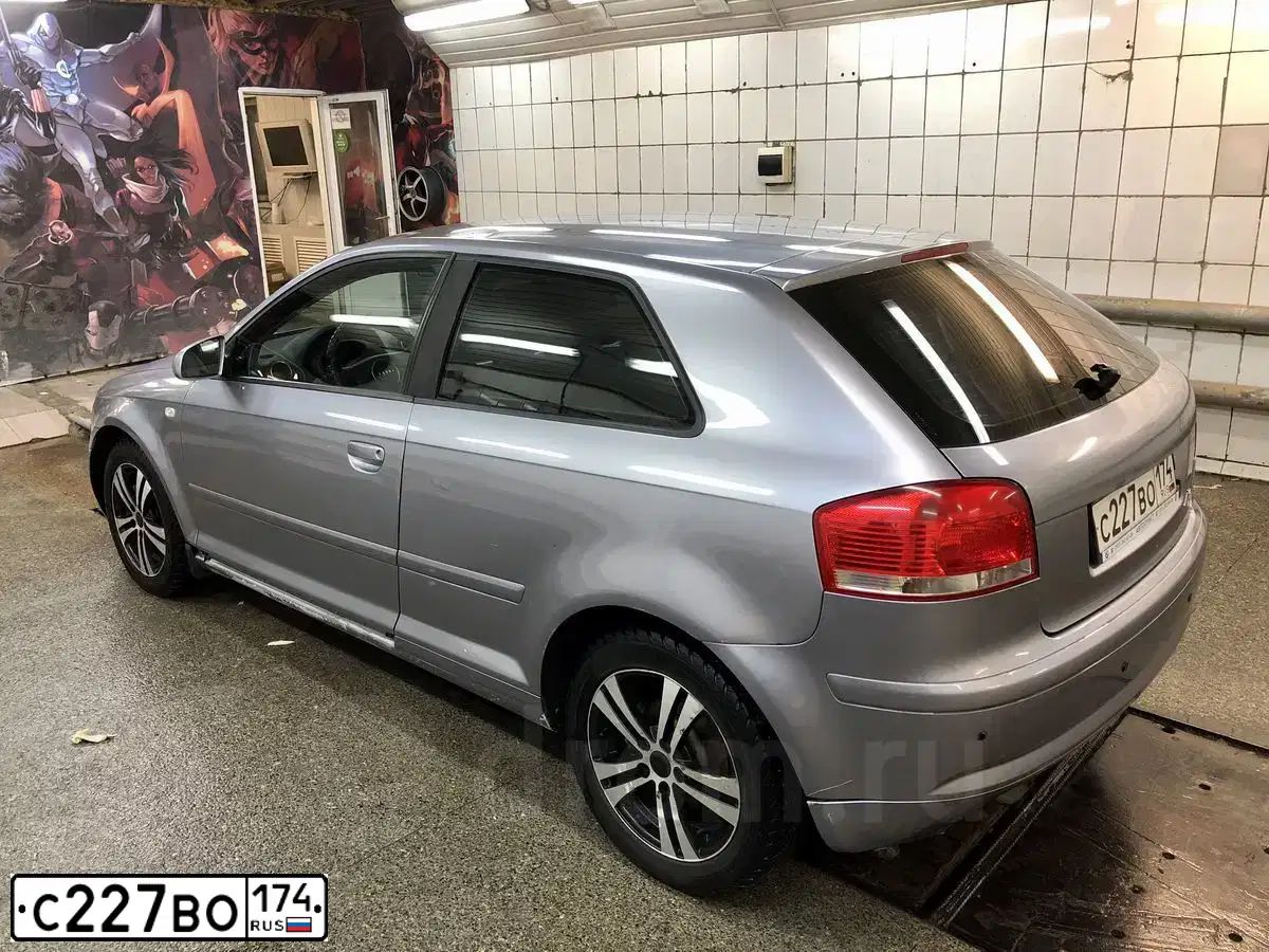 Фото автомобиля AUDI A3, 2003 — госномер С755ЕА774. Цвет: СЕРЫЙ