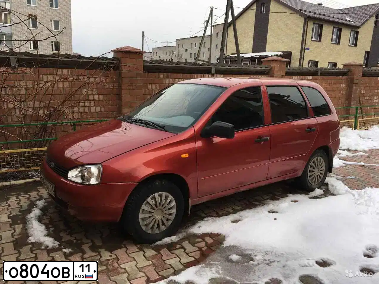 Фото автомобиля LADA 1117 KALINA, 2011 — госномер В148КН21. Цвет: СЕРЕБРИСТО КРАСНЫЙ