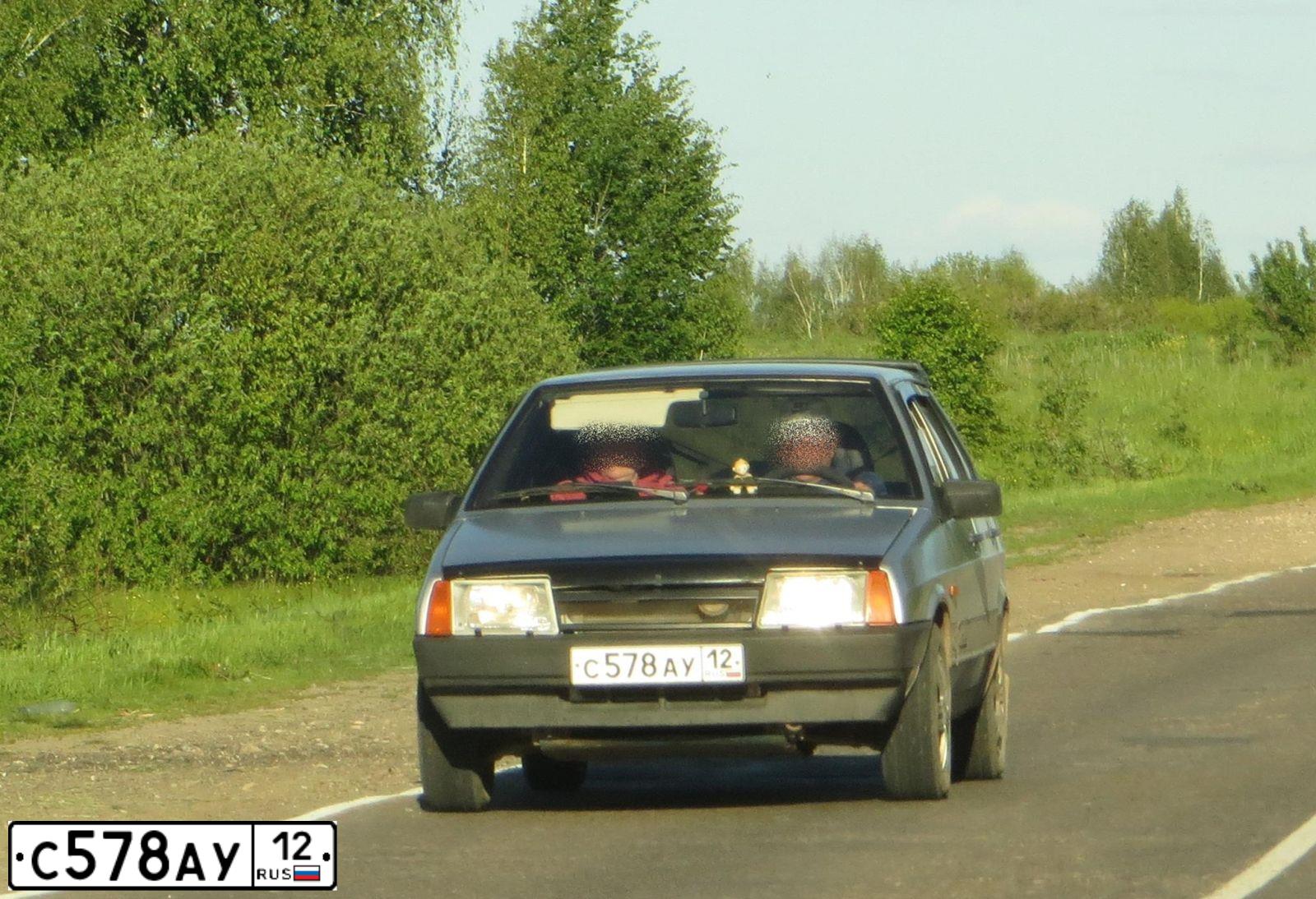 Фото автомобиля LADA 2109 SAMARA, 2002 — госномер К237УМ716. Цвет: СВЕТЛО-СЕРЕБР.МЕТАЛЛ