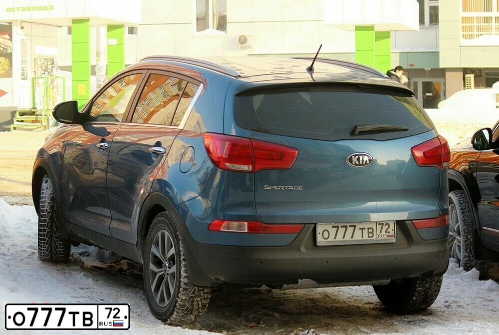 Фото автомобиля KIA SPORTAGE, 2014 — госномер К111ХУ72. Цвет: синий