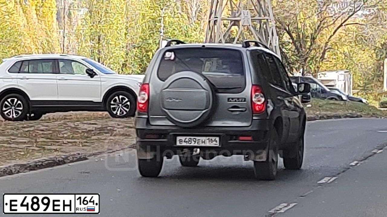 Фото автомобиля MERCEDES GLK-KLASSE, 2012 — госномер Х500ТУ64. Цвет: ЧЕРНЫЙ