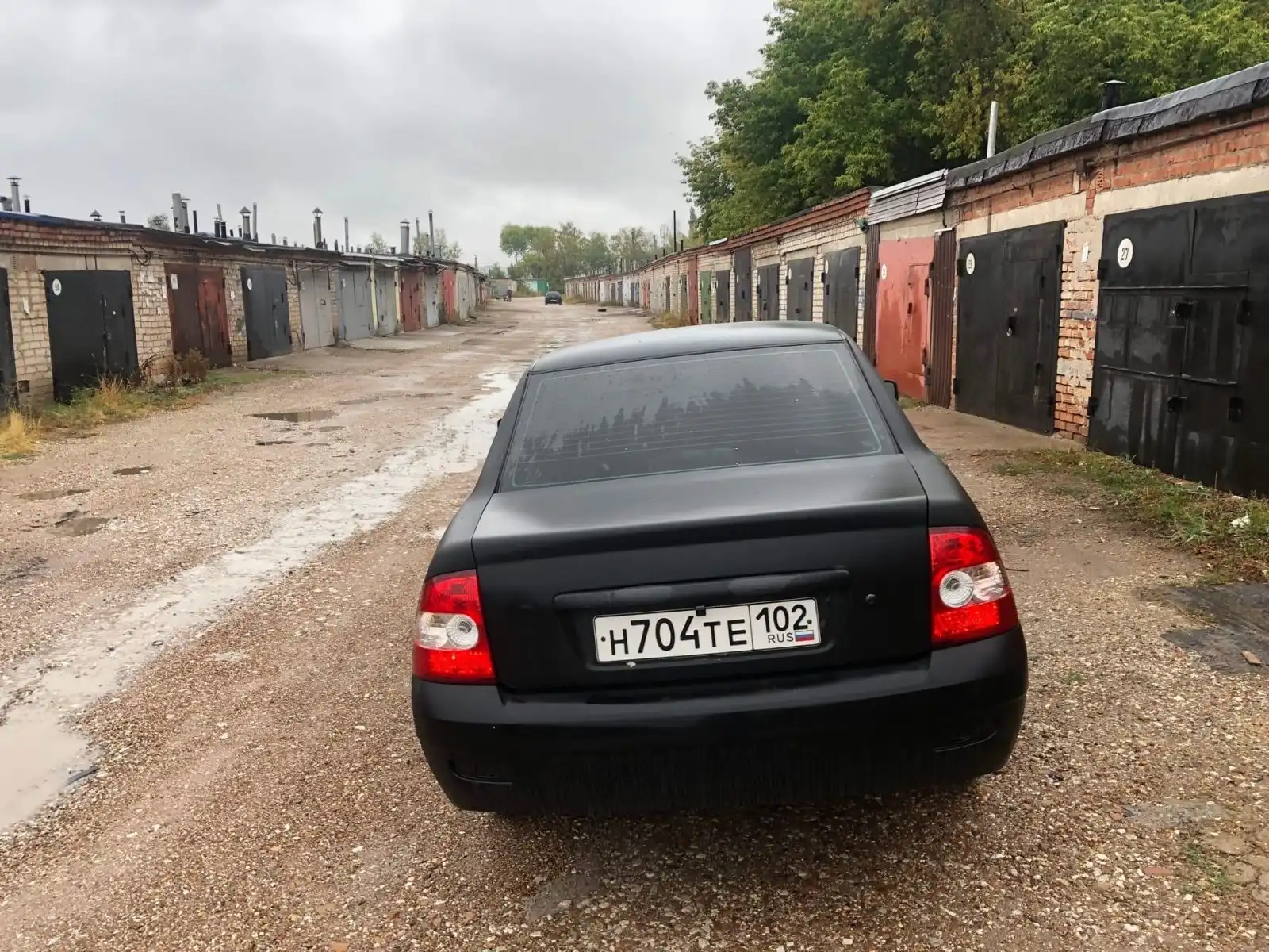 Фото автомобиля LADA 2170 PRIORA, 2008 — госномер Н704ТЕ102. Цвет: ЧЕРНЫЙ