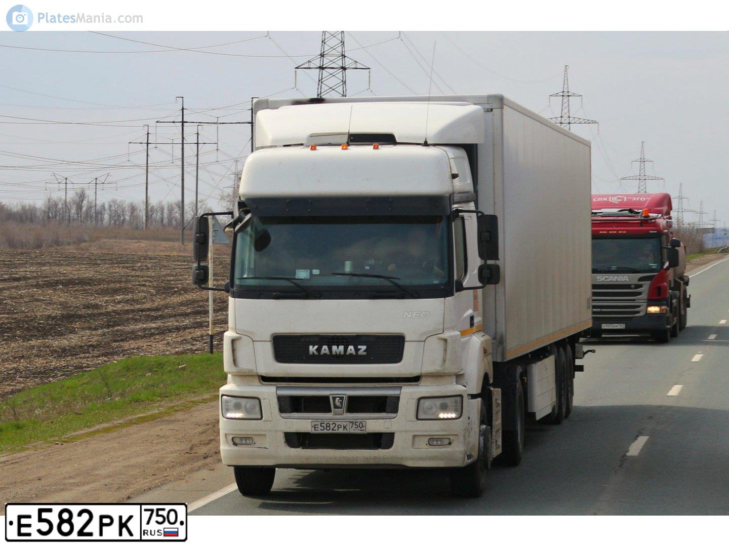 Фото автомобиля KAMAZ 5490 S5, 2017 — госномер Р353ВА550