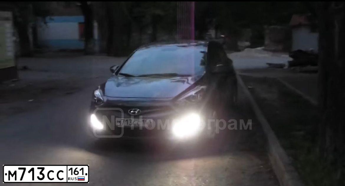 Фото автомобиля HYUNDAI I30, 2012 — госномер М713СС161. Цвет: СИНИЙ