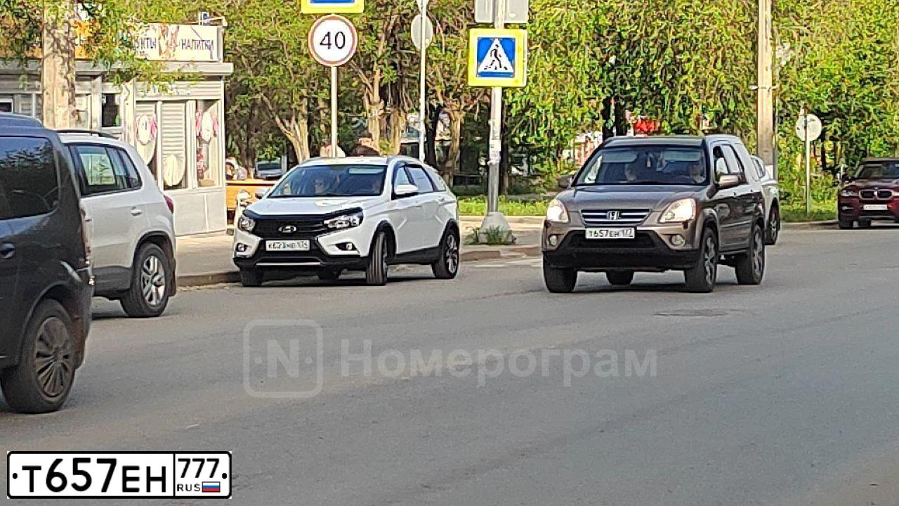 Фото автомобиля NISSAN TEANA, 2008 — госномер В777СВ199. Цвет: ЧЕРНЫЙ
