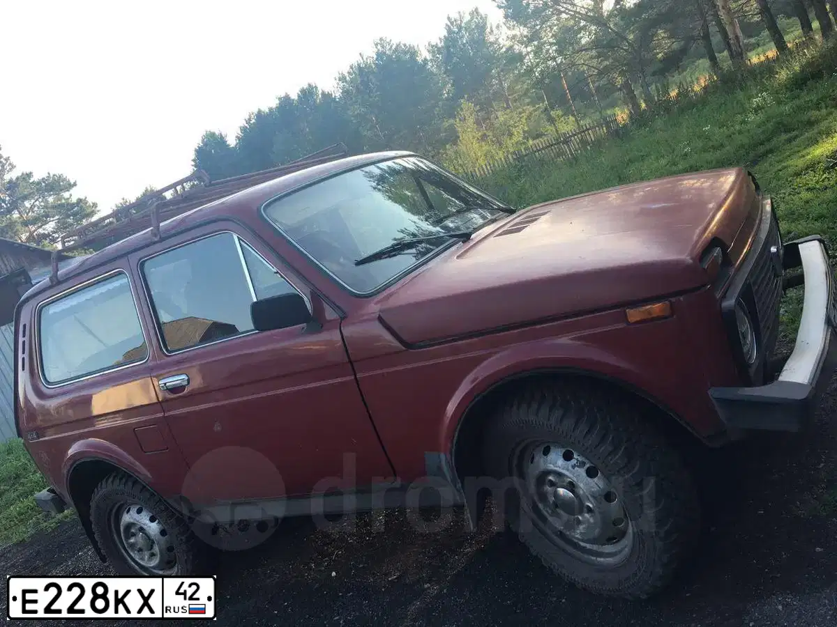Фото автомобиля LADA 2121, 1996 — госномер Е317ЕУ142