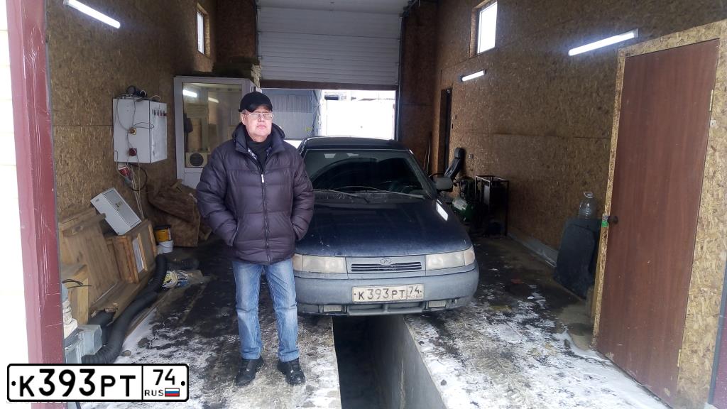 Фото автомобиля LADA 2110, 2004 — госномер К393РТ74. Цвет: синий