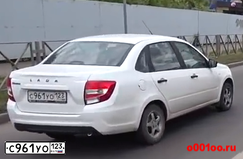 Фото автомобиля LADA 2190 GRANTA, 2018 — госномер С961УО123. Цвет: БЕЛЫЙ
