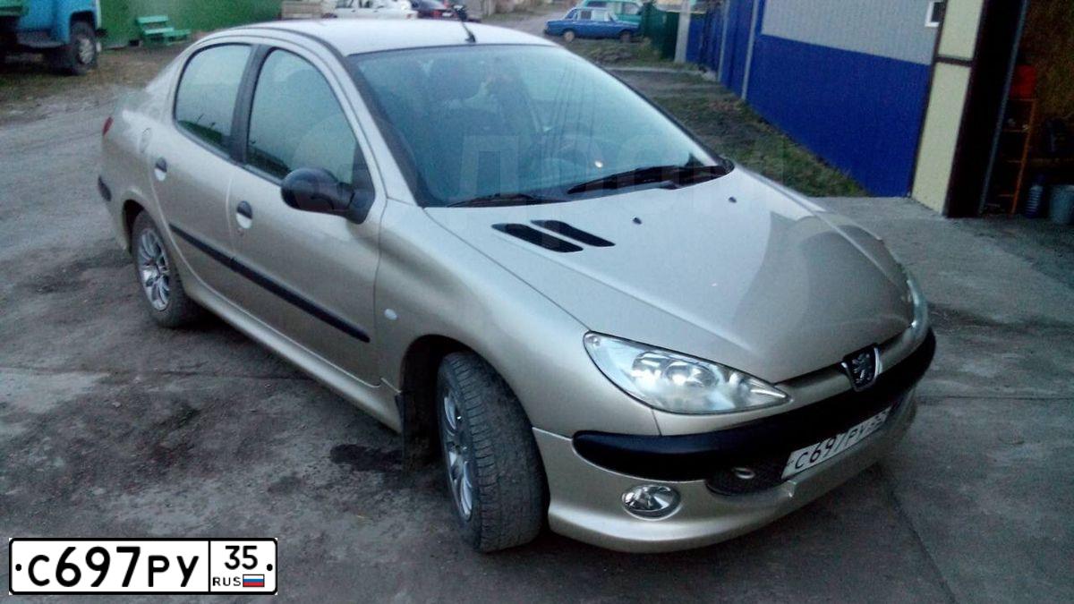 Фото автомобиля TOYOTA COROLLA, 2005 — госномер В360ХР35. Цвет: ЧЕРНЫЙ