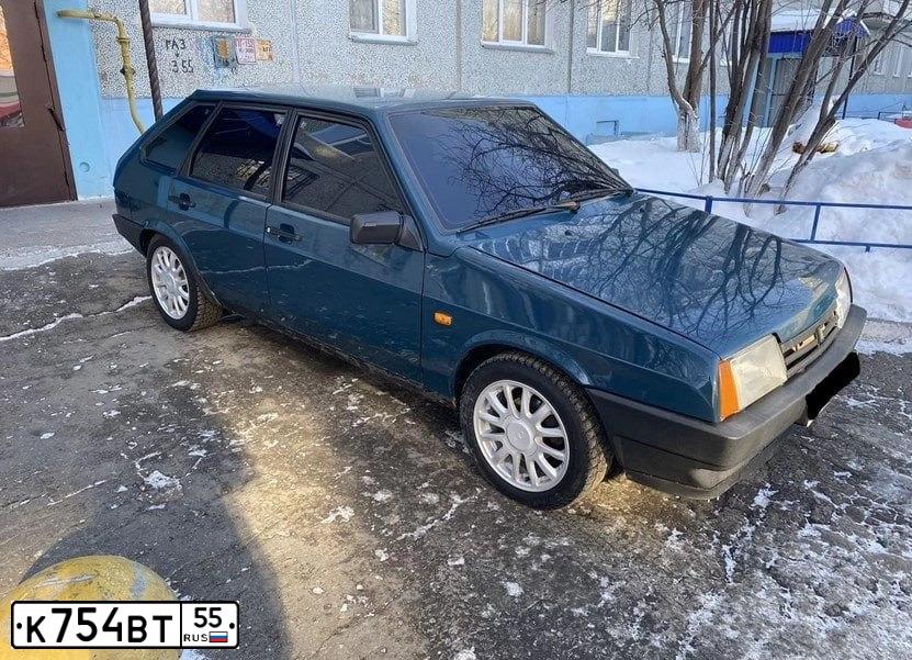 Фото автомобиля LADA 2109 SAMARA, 1999 — госномер К754ВТ55. Цвет: сине-зеленый