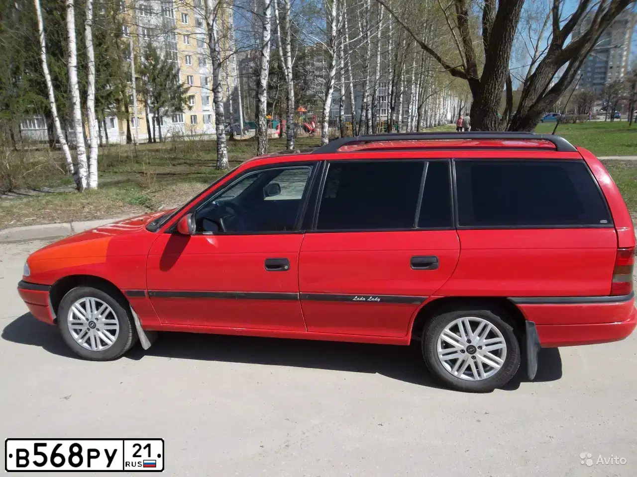 Фото автомобиля OPEL ASTRA, 1997 — госномер Т367КМ71. Цвет: Красный