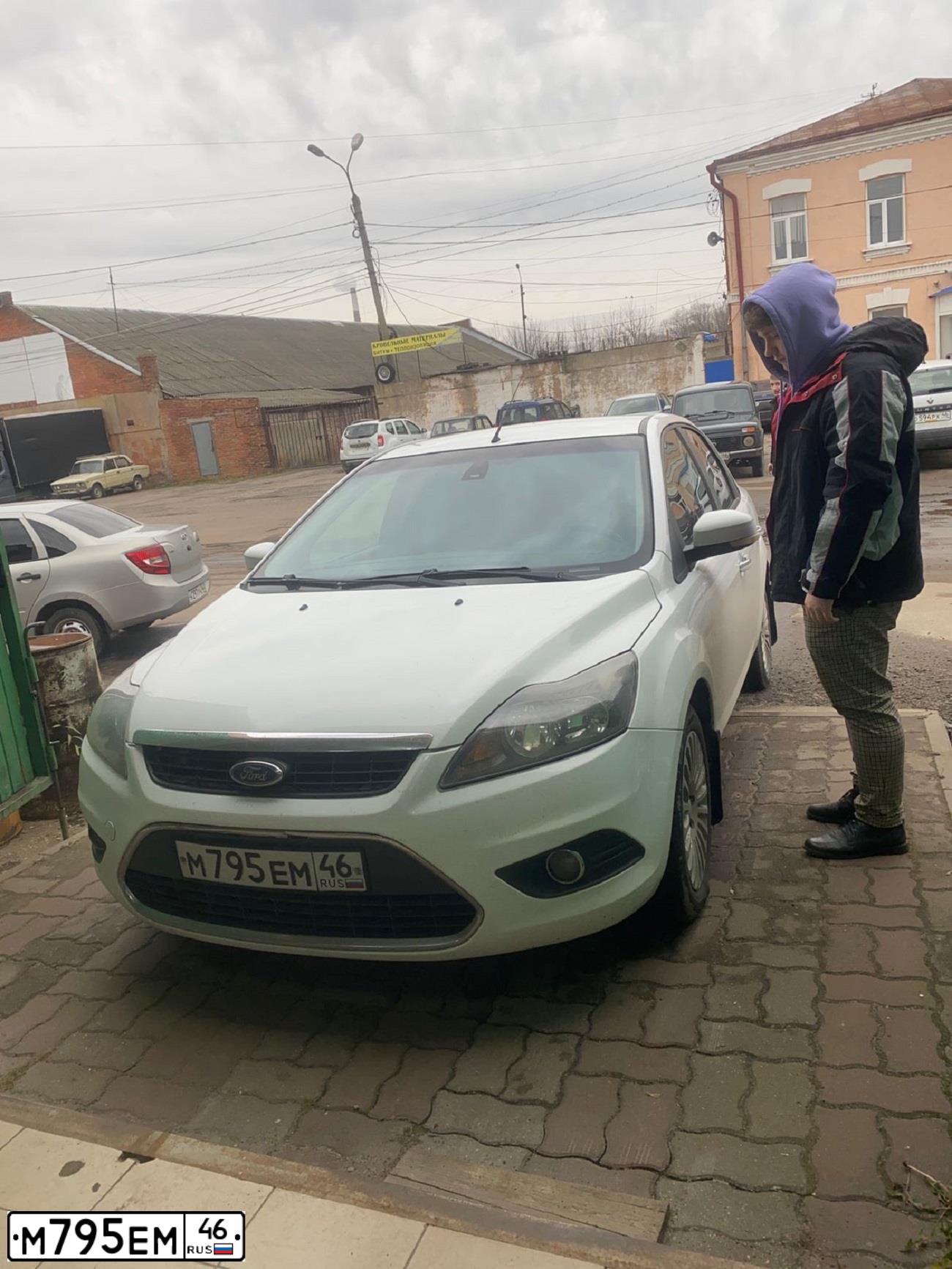Фото автомобиля NISSAN ALMERA, 2003 — госномер М975ЕМ46. Цвет: БЕЛЫЙ (СЕРЕБРИСТЫЙ)