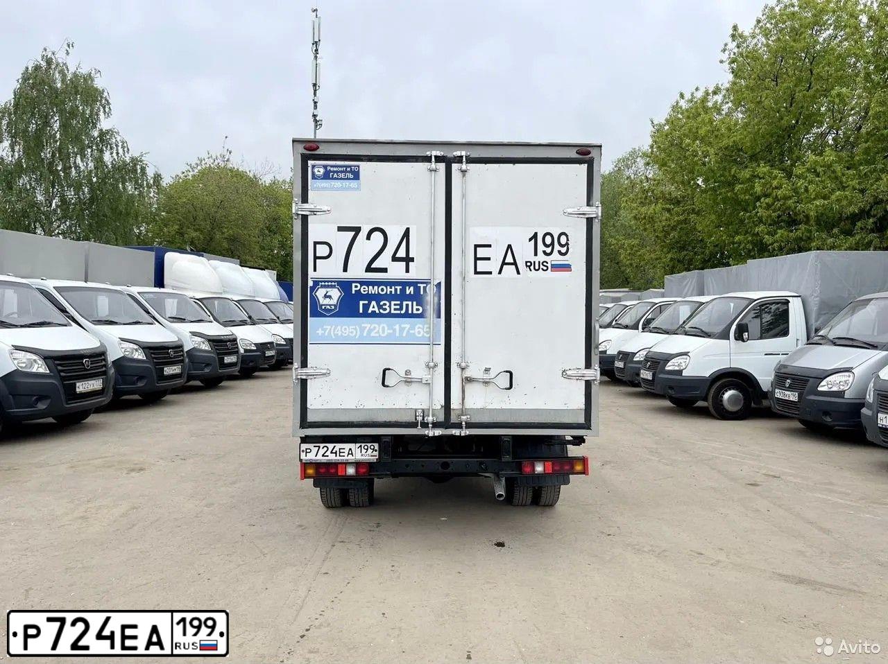Фото автомобиля LADA 2347 WIS, 2007 — госномер Р724ЕА199. Цвет: ЯРКО-БЕЛЫЙ