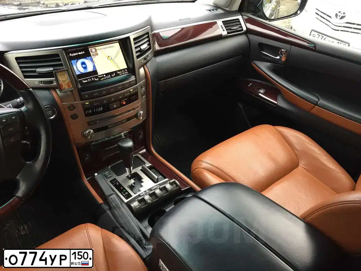 Фото автомобиля NISSAN ALMERA, 2003 — госномер Н279ОС180