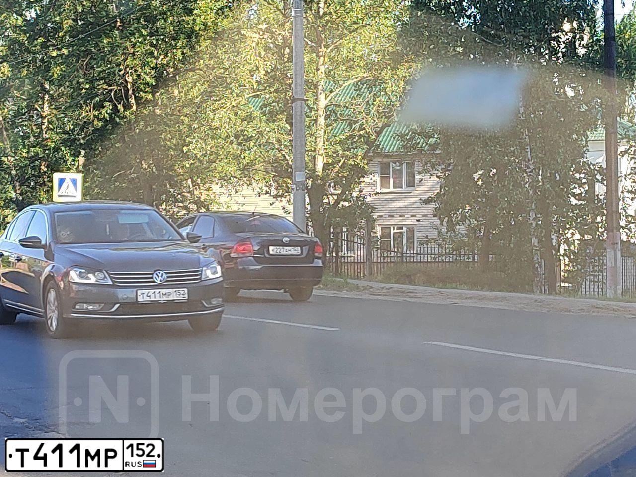Фото автомобиля VOLKSWAGEN PASSAT, 2011 — госномер С149СА197. Цвет: СЕРЫЙ