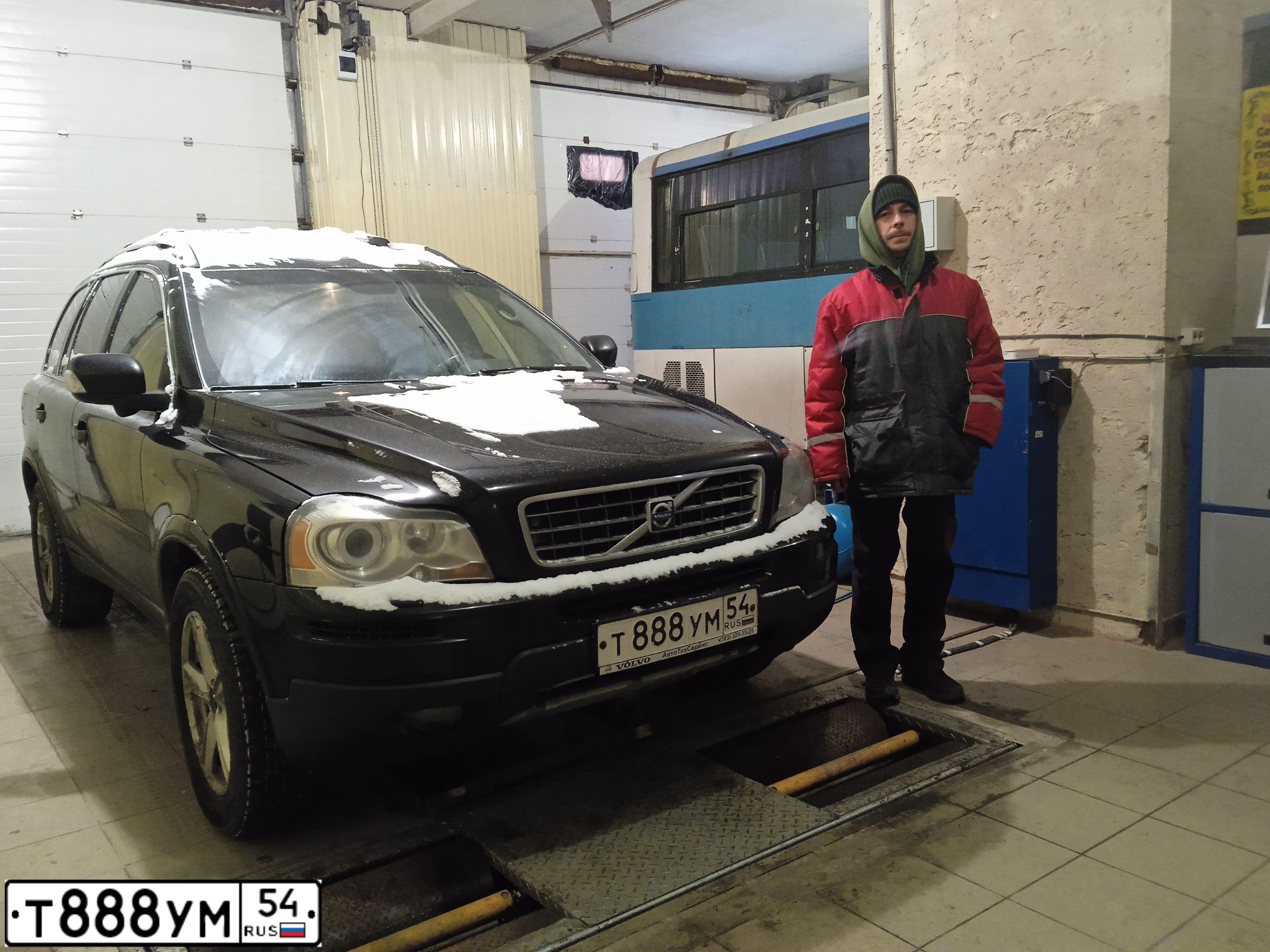 Фото автомобиля MERCEDES X-KLASSE, 2018 — госномер Н006АВ54. Цвет: ЧЕРНЫЙ