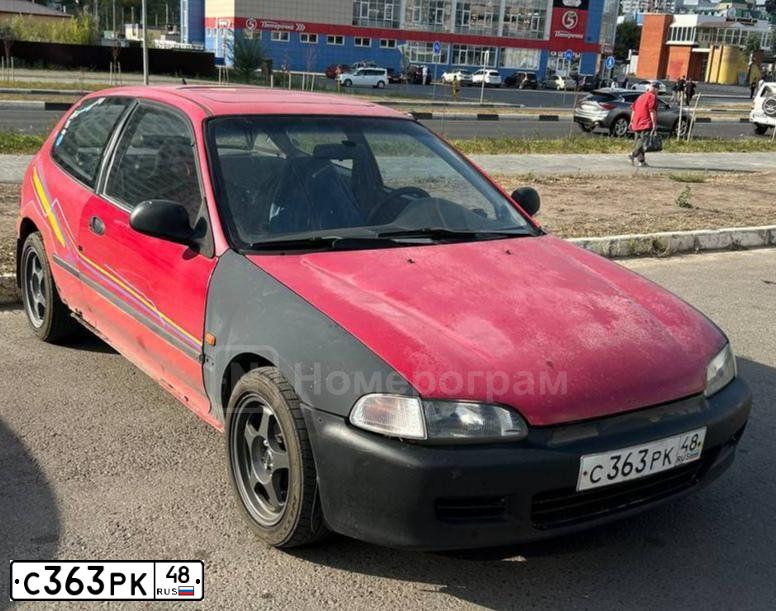 Фото автомобиля HONDA CIVIC, 1992 — госномер С363РК48. Цвет: Красный