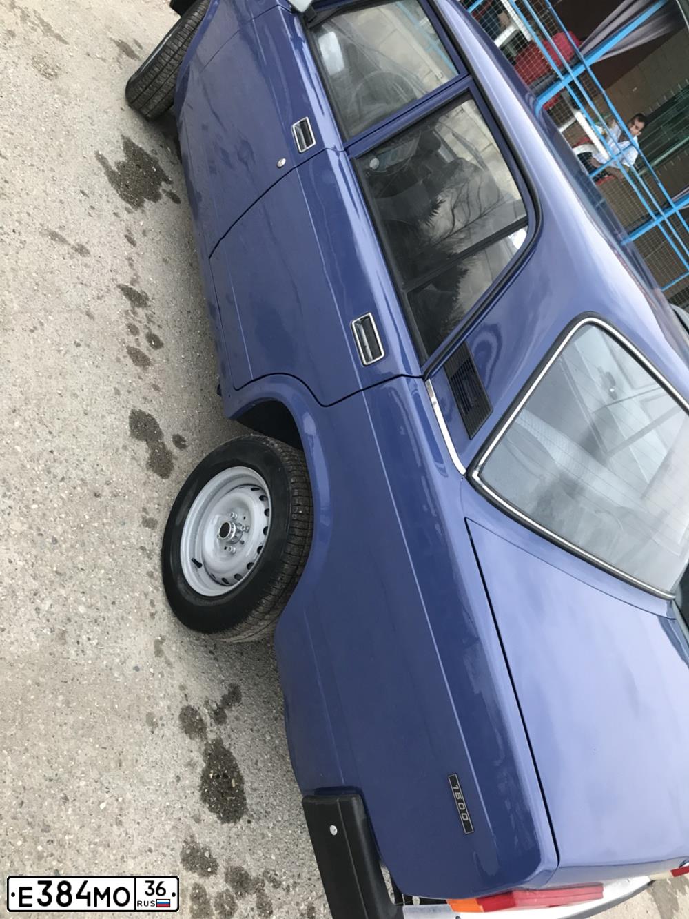 Фото автомобиля LADA 2107, 2006 — госномер Е384МО36. Цвет: СИНИЙ