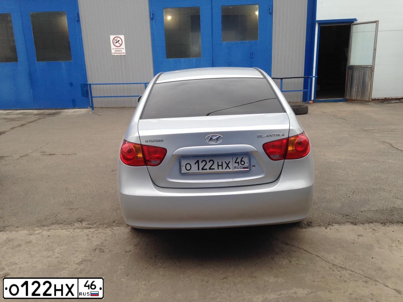Фото автомобиля HYUNDAI ELANTRA, 2007 — госномер О305СУ46. Цвет: Серебристый