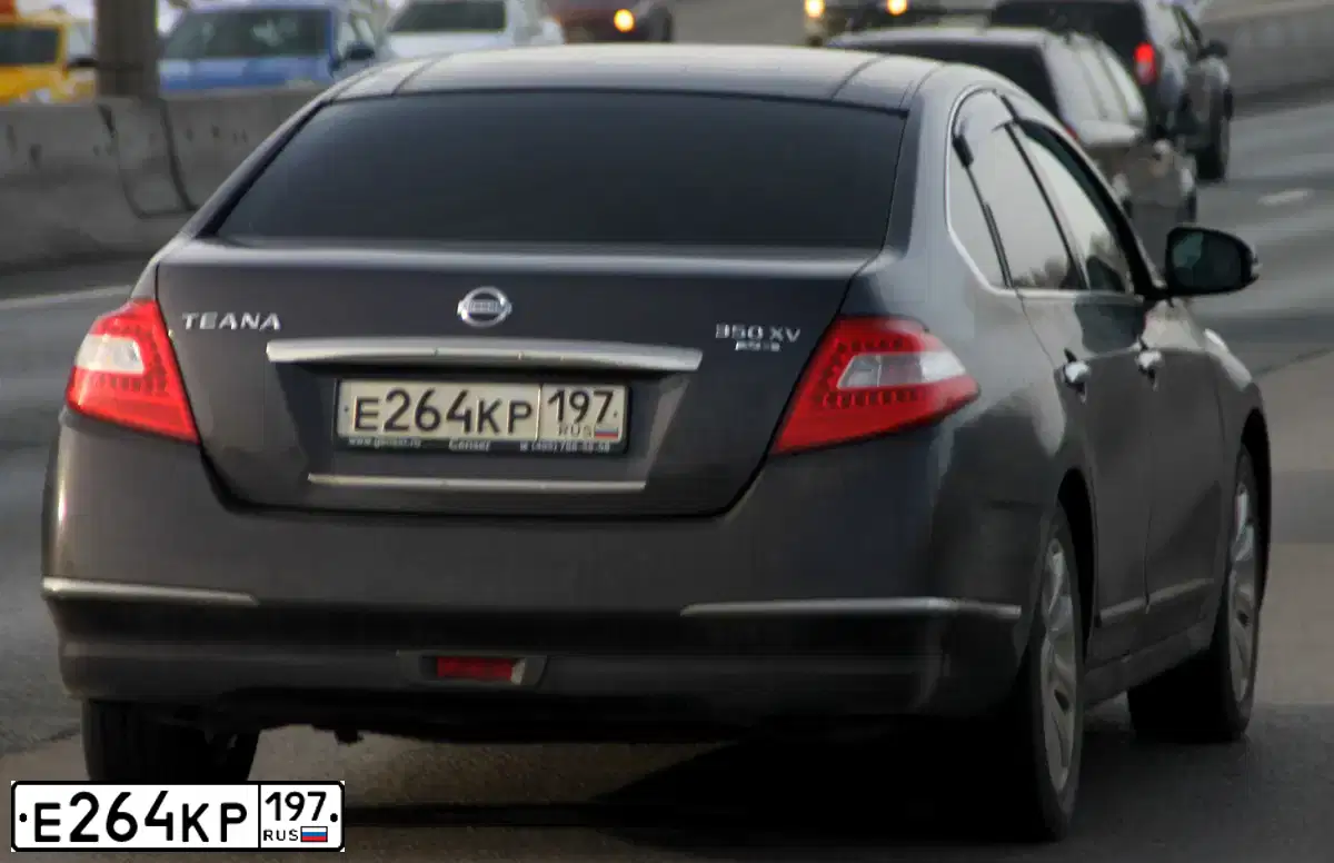 Фото автомобиля NISSAN TEANA, 2010 — госномер Е264КР197. Цвет: СЕРО-СИРЕНЕВЫЙ