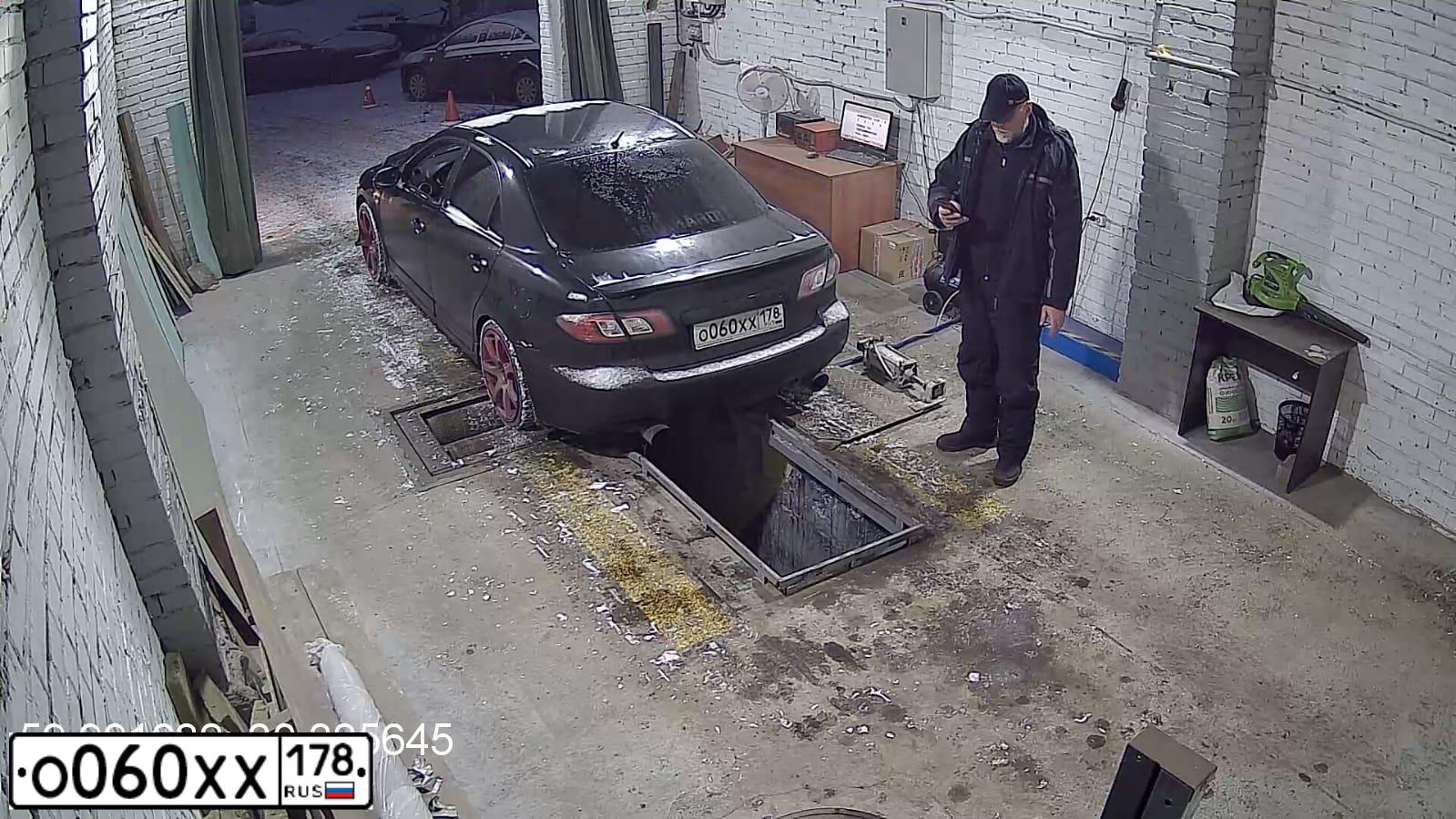 Фото автомобиля MAZDA A 6, 2006 — госномер М802РА797. Цвет: ЧЕРНЫЙ