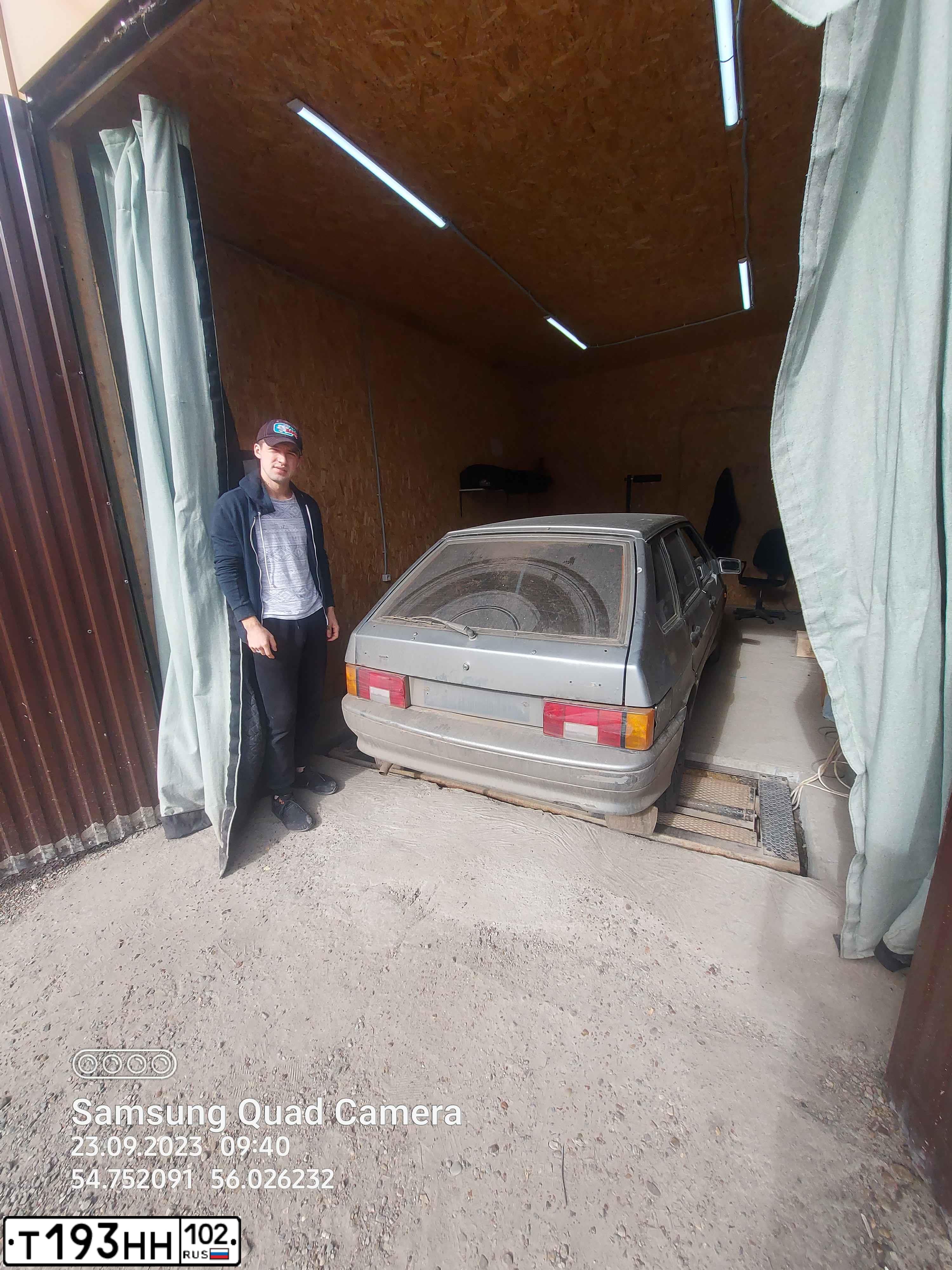 Фото автомобиля LADA 2114 SAMARA, 2008 — госномер М058УА702. Цвет: СРЕДНИЙ СЕРО-ЗЕЛЕНЫЙ МЕТ.