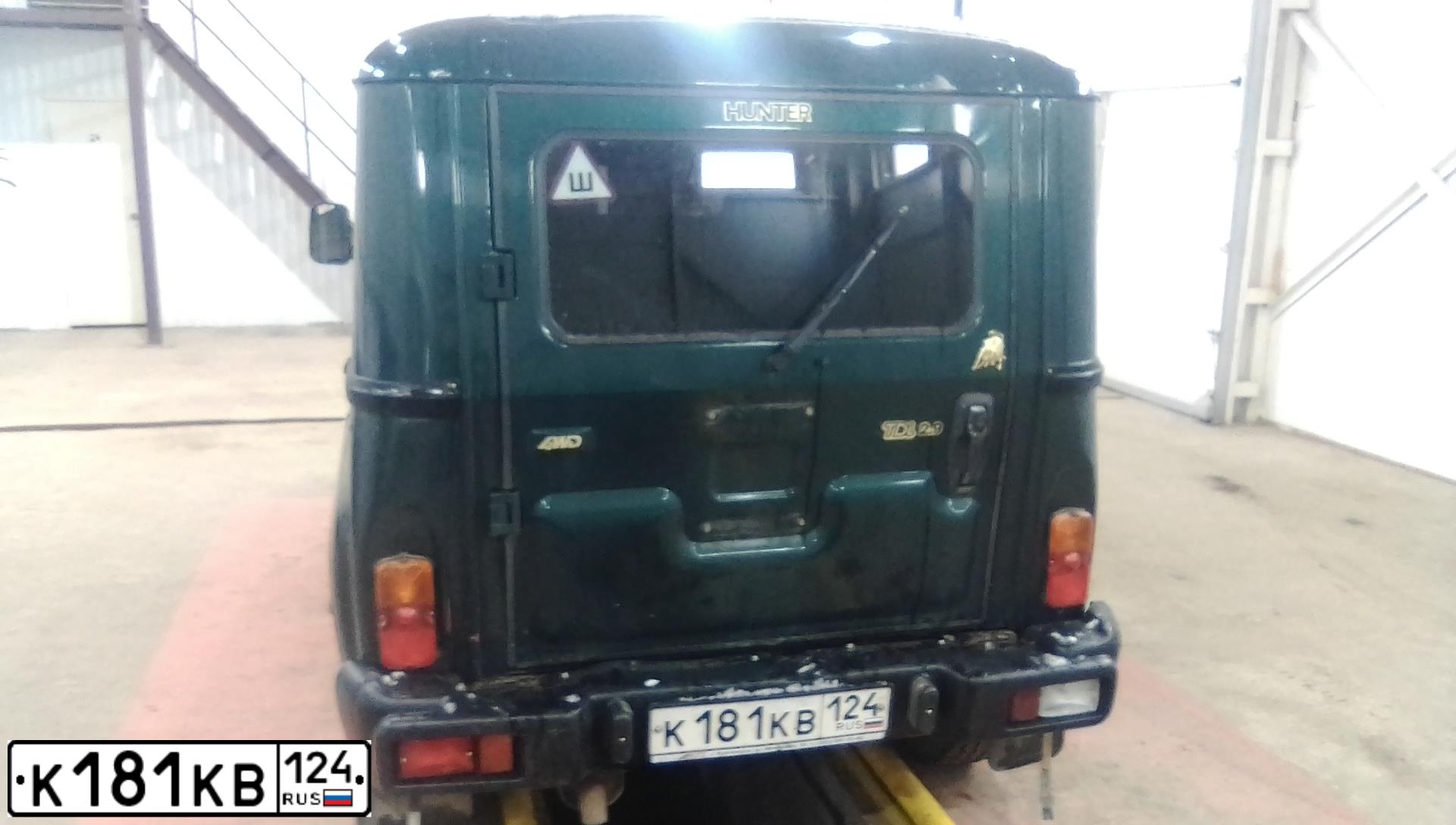 Фото автомобиля UAZ 3151 / HUNTER, 2012 — госномер К181КВ124. Цвет: ЗЕЛЕНЫЙ
