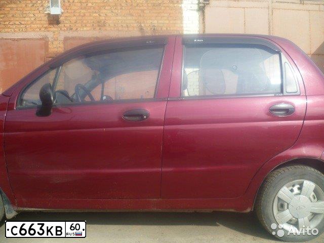 Фото автомобиля DAEWOO O MATIZ, 2004 — госномер Р629МА60. Цвет: ВИШНЕВЫЙ