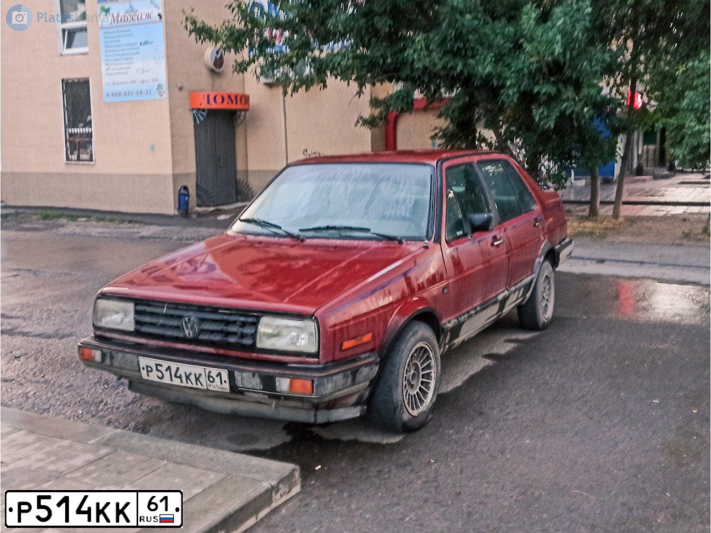 Фото автомобиля LADA 2115 SAMARA, 2005 — госномер Р514КК61. Цвет: СВЕТЛО-СЕРЕБР.МЕТАЛЛ