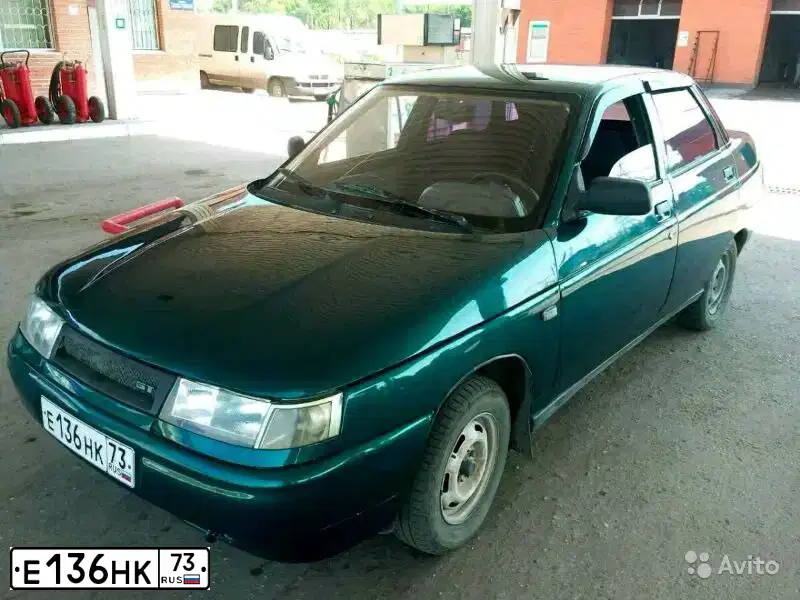 Фото автомобиля LADA 2110, 1999 — госномер Р235КТ73. Цвет: СЕРЕБРИСТО-ЗЕЛЕНЫЙ