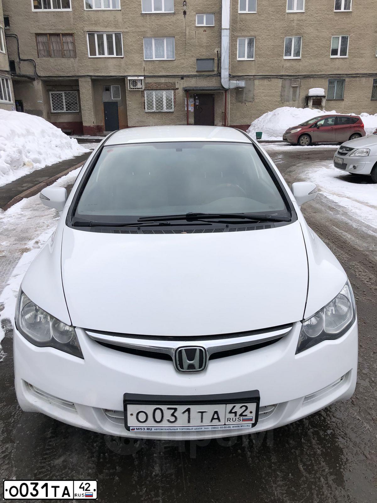 Фото автомобиля HONDA CIVIC, 2007 — госномер М355НХ142. Цвет: БЕЛЫЙ