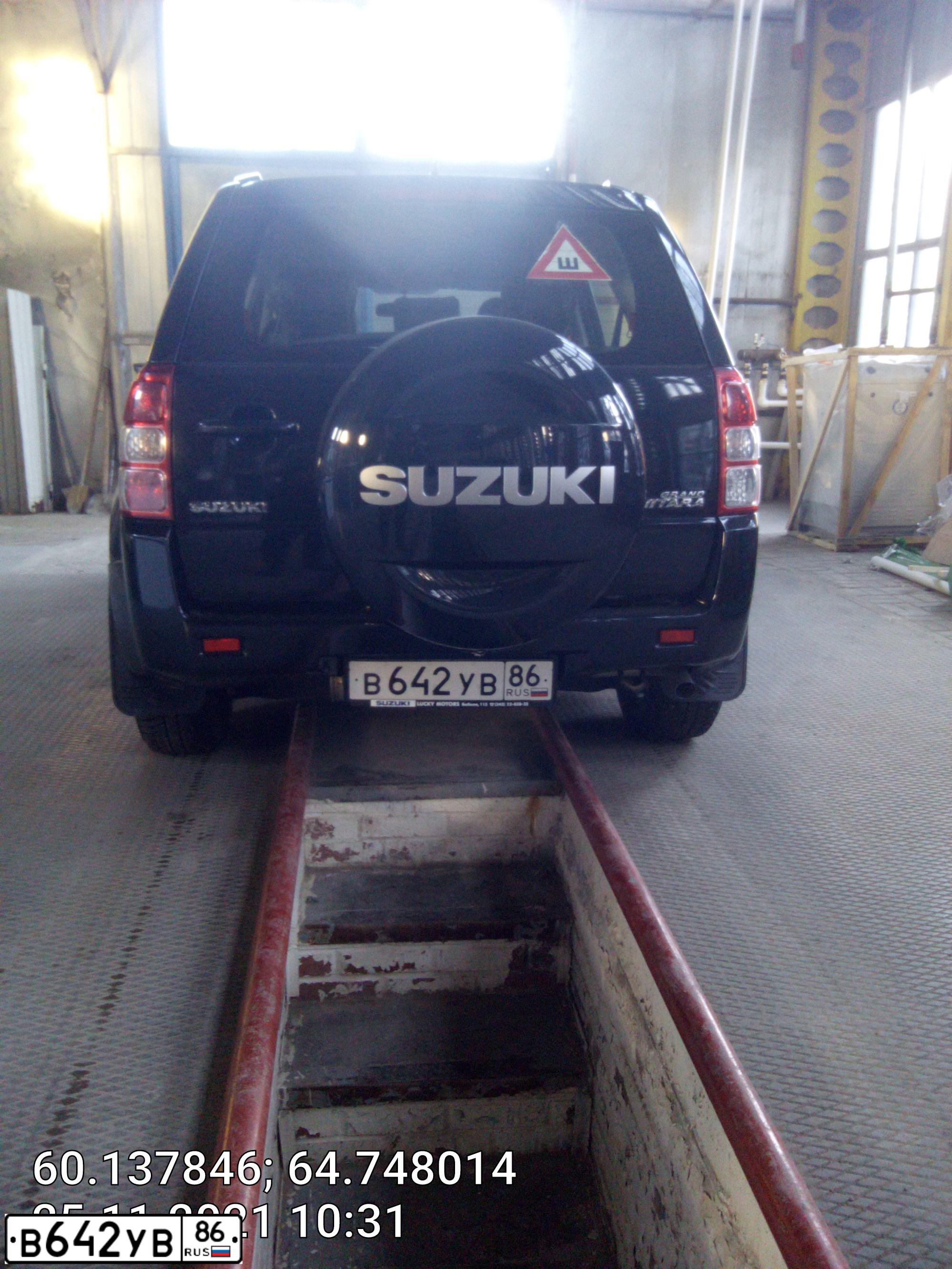 Фото автомобиля SUZUKI VITARA, 2010 — госномер Е512ХВ186