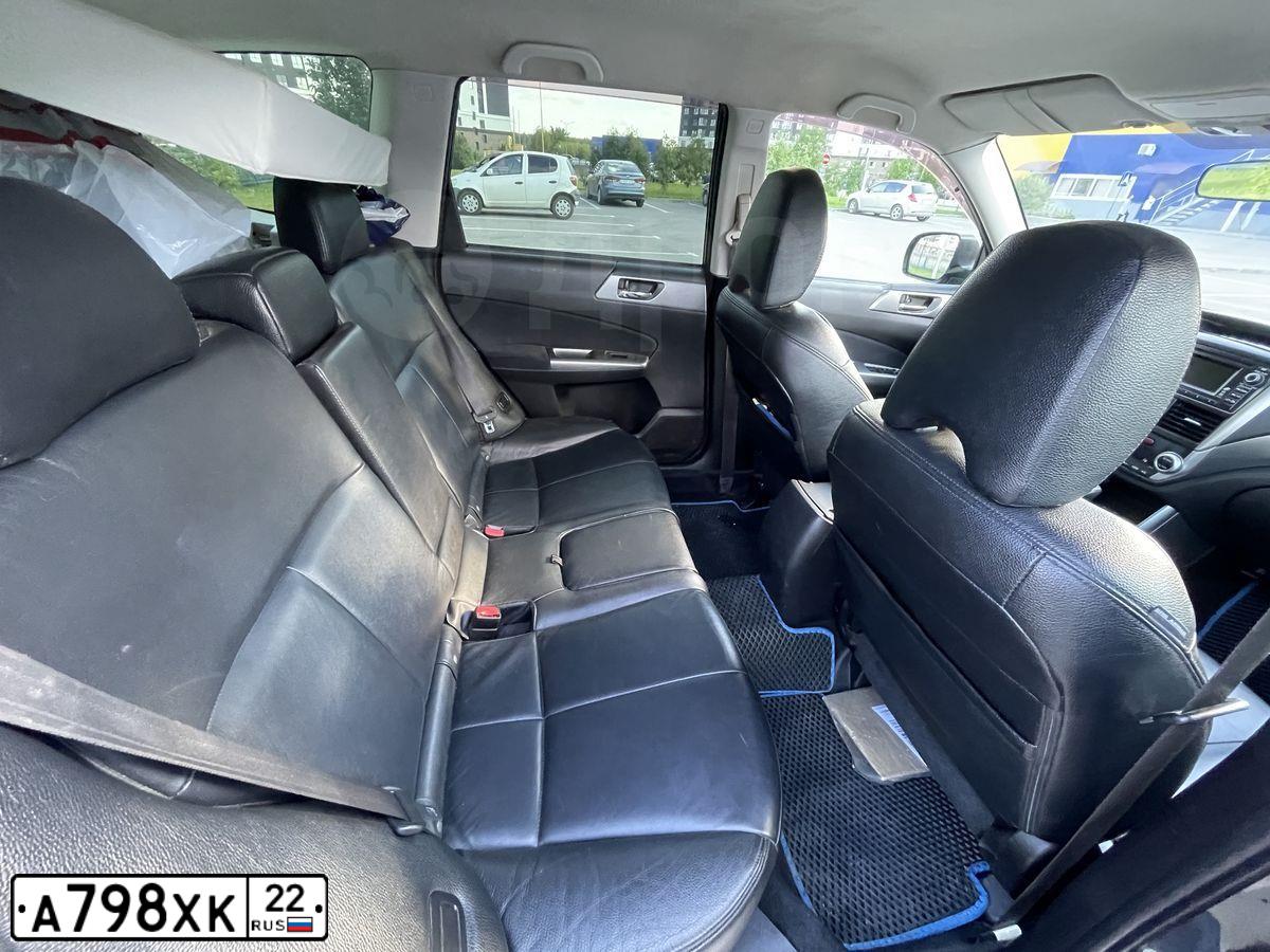 Фото автомобиля SUBARU FORESTER, 2012 — госномер А798ХК22. Цвет: ТЕМНО-СЕРЫЙ
