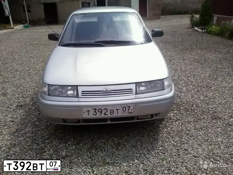 Фото автомобиля LADA 2110, 2006 — госномер Т392ВТ07. Цвет: СВ.-СЕРЕБРИСТЫЙ МЕТАЛЛ