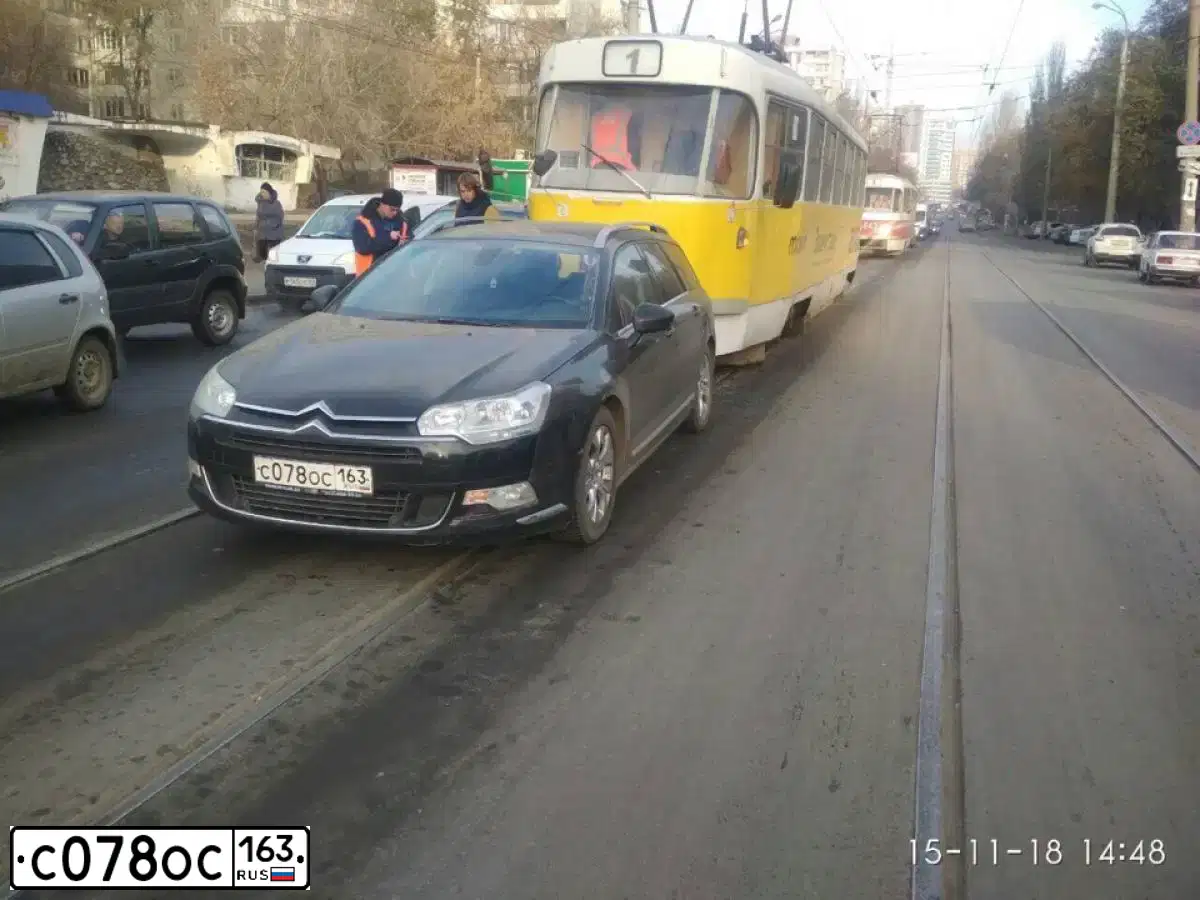 Фото автомобиля CITROEN C5, 2008 — госномер С078ОС163. Цвет: ЧЕРНЫЙ