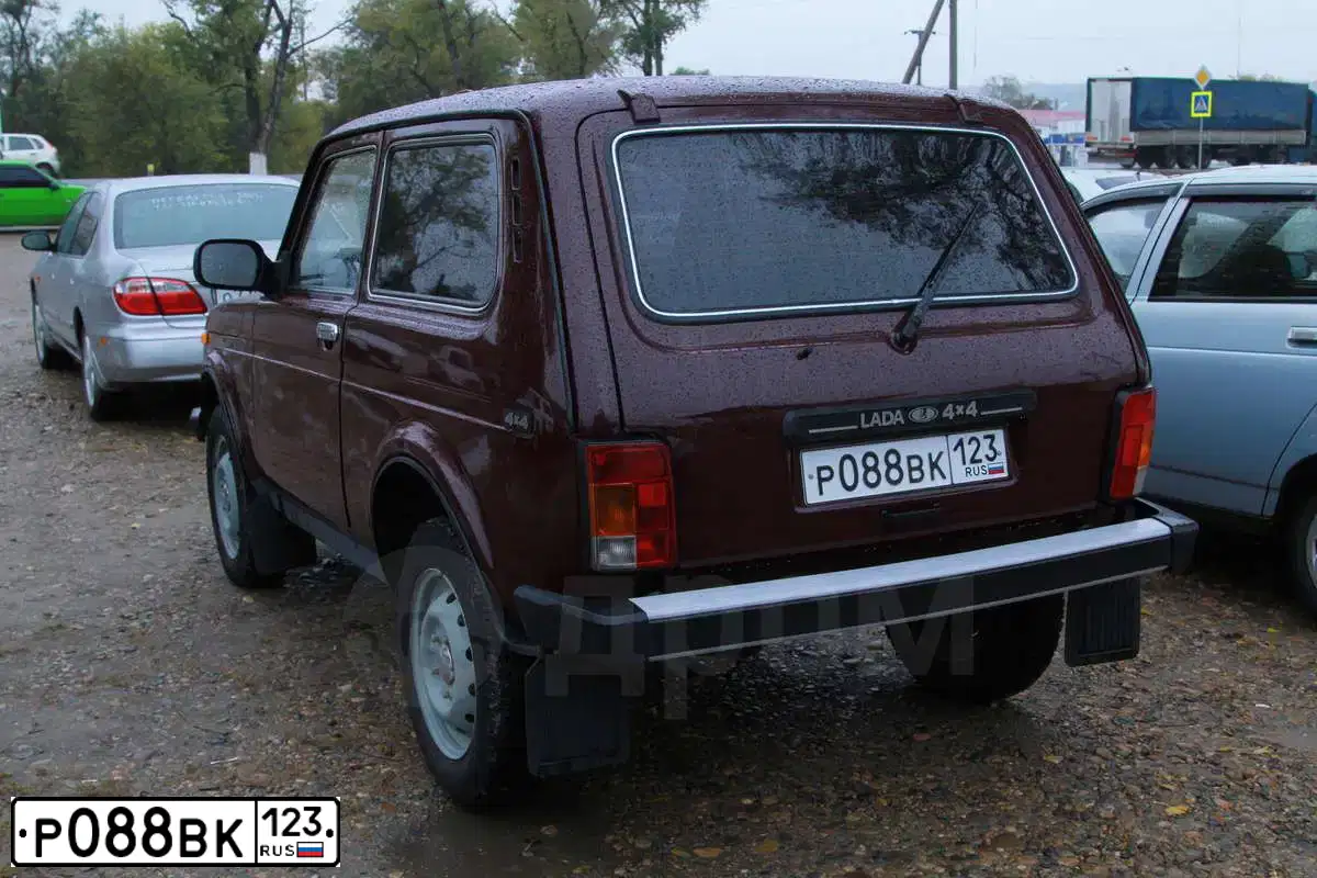 Фото автомобиля LADA 2121 NIVA, 2016 — госномер Р088ВК123. Цвет: ЗОЛОТИСТО КОРИЧНЕВЫЙ