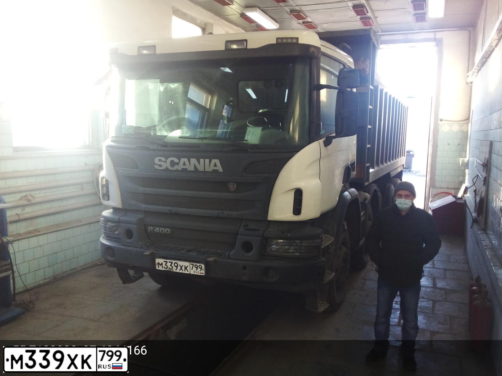 Фото автомобиля SCANIA SERIE P /8X4/, 2018 — госномер С292СХ790. Цвет: Белый