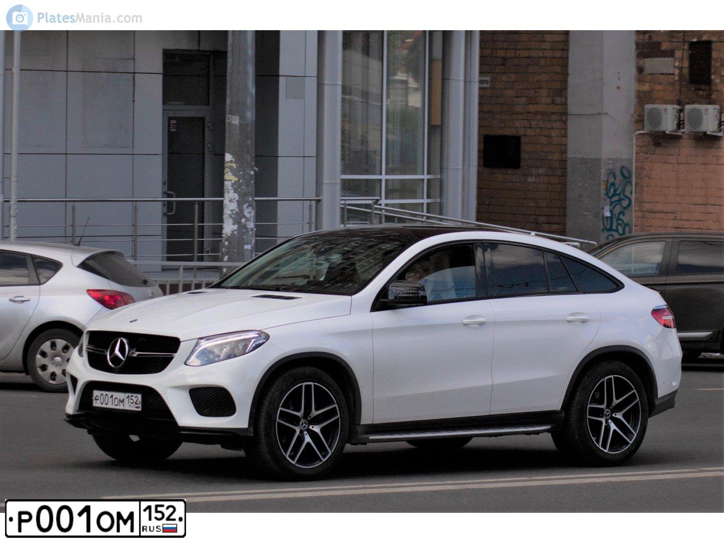 Фото автомобиля MERCEDES-BENZ GLE350, 2018 — госномер В411ВМ252