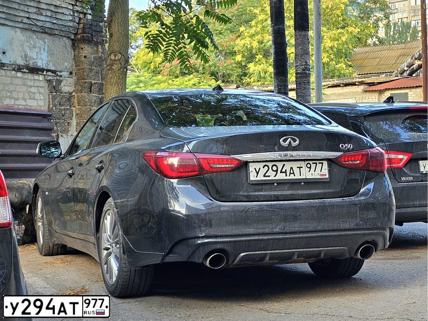 Фото автомобиля INFINITI Q50, 2018 — госномер У815СО152. Цвет: ЧЕРНЫЙ