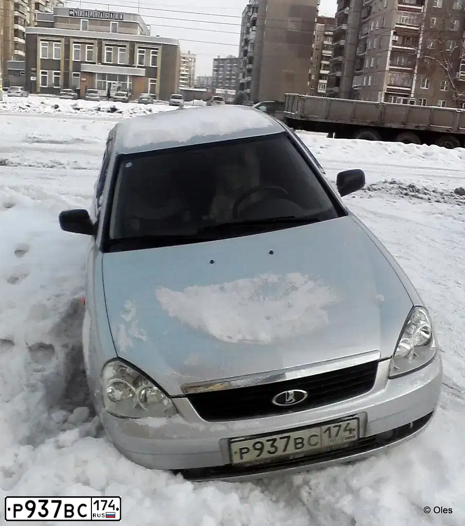Фото автомобиля LADA 2172 PRIORA, 2008 — госномер О564ХЕ174. Цвет: СВЕТЛО СЕРЕБРИСТЫЙ МЕТАЛЛ