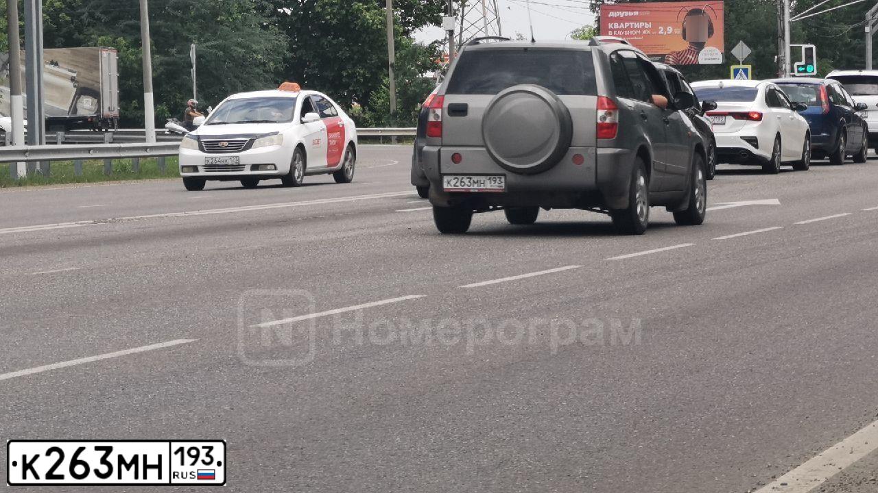 Фото автомобиля CHERY TIGGO, 2012 — госномер К263МН193. Цвет: Серый