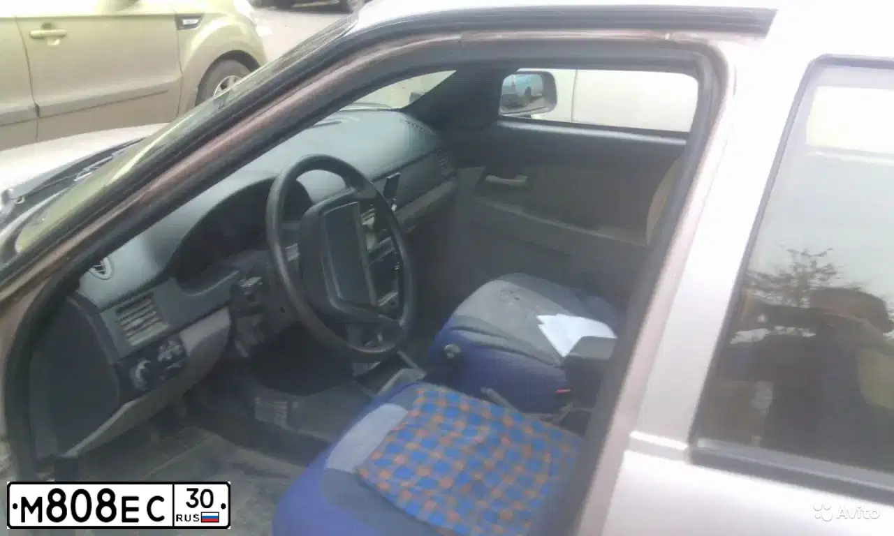 Фото автомобиля LADA 2110 LADA, 2000 — госномер Р893КН177. Цвет: БЕЖЕВО-РОЗОВЫЙ